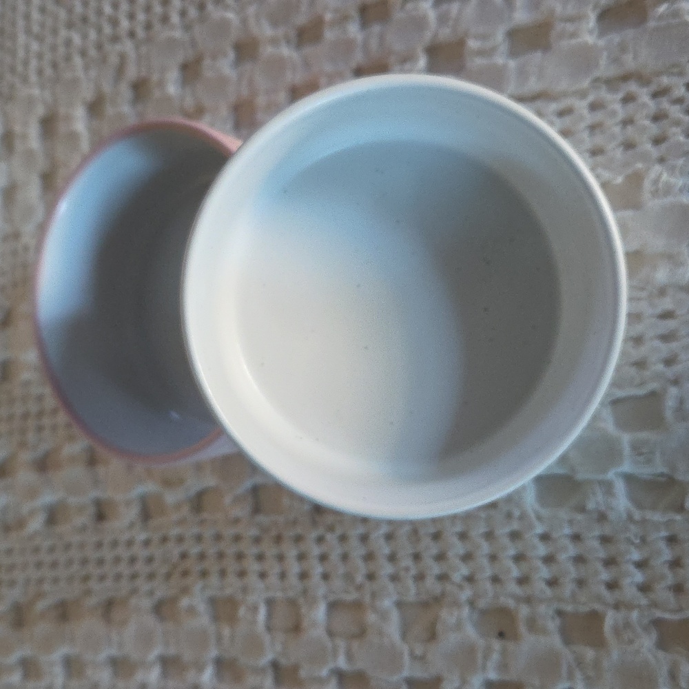 Mellow & Mod Coquette Cute Cats Small Ceramic Pet Bowls Dishes Set of Two - Picture 8 of 9